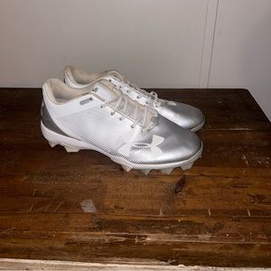 White/Silver Under Armour Baseball Cleats